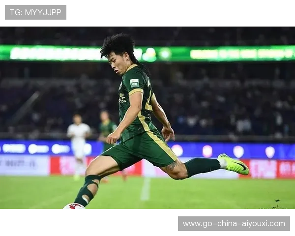 梅州客家全力备战保级，年轻球员加入提供活力