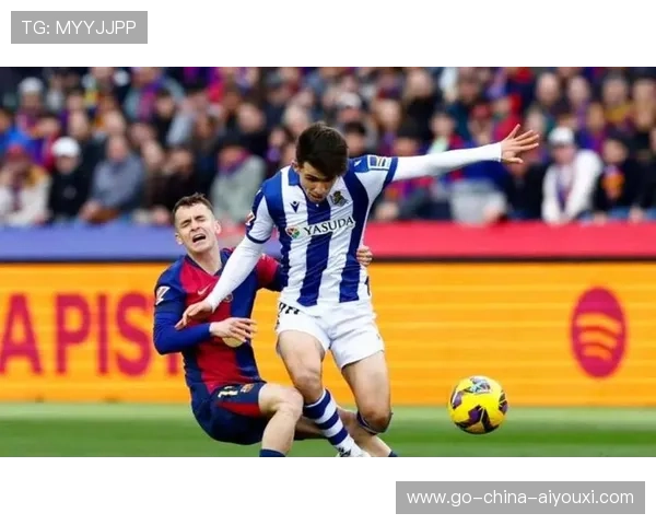 佩德里中场抢断后一脚斜塞直入