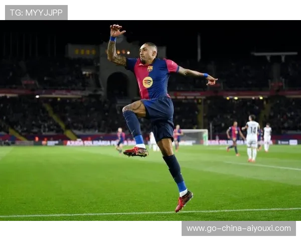 巴黎维蒂尼亚组织中路推进清晰——开启足球战术新篇章