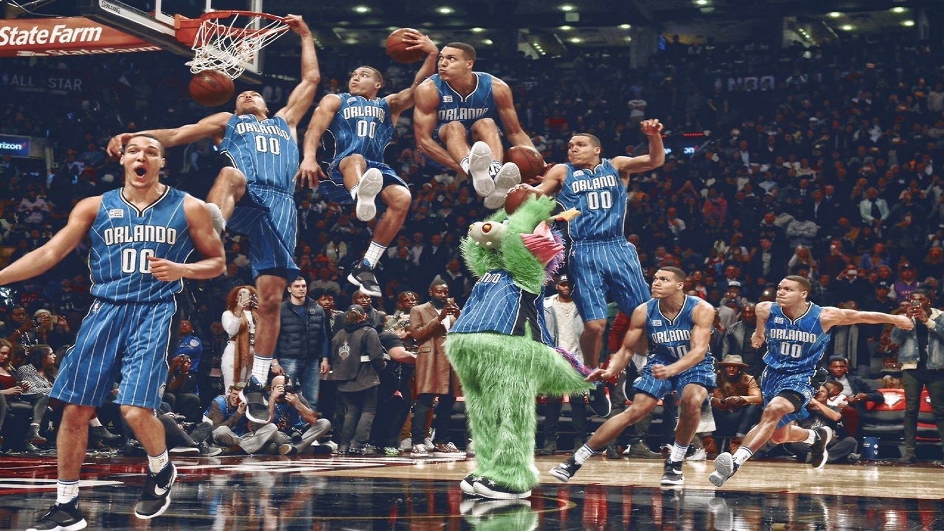 乒乓球比赛现场气氛十分热烈